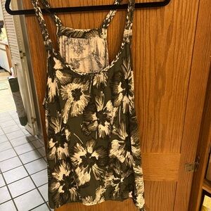 NWT Sonoma Olive Green Floral Tank Top XL